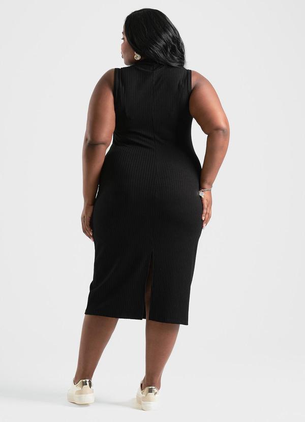 Cativa - Vestido Plus Size Midi em Canelado Preto 2