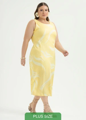 Cativa - Vestido Plus Size Midi em Viscose Amarelo Claro - CATIVA