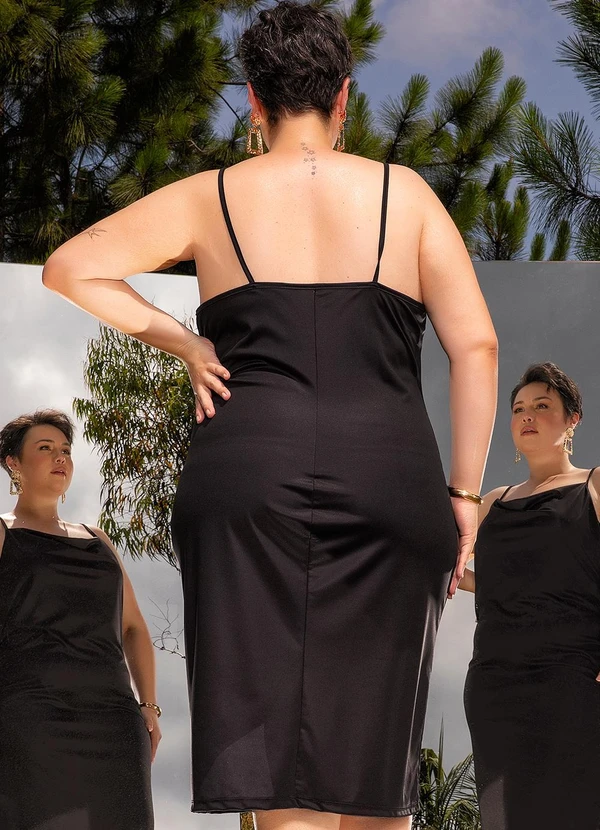 Marguerite - Vestido Preto em Malha Acetinada 4