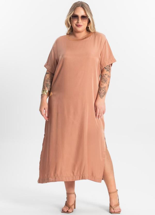 Secret Glam - Vestido Super Midi Plus Size Marrom