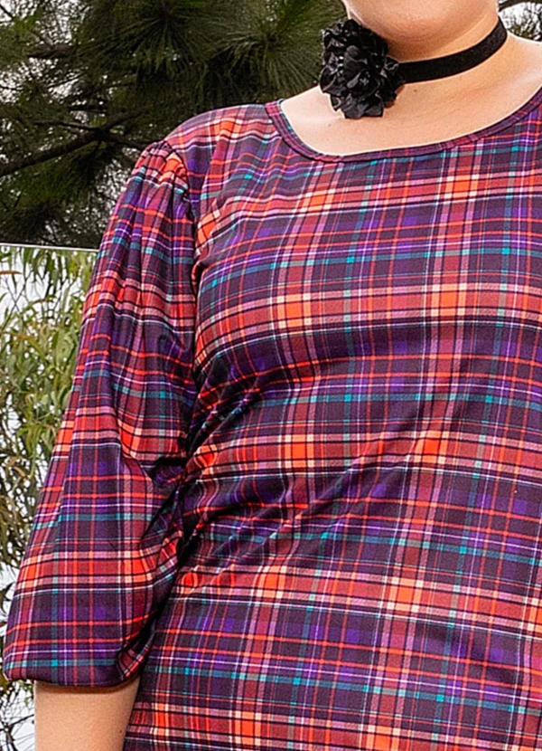 Marguerite - Vestido Xadrez Vibrante em Jersey Acetinado 1