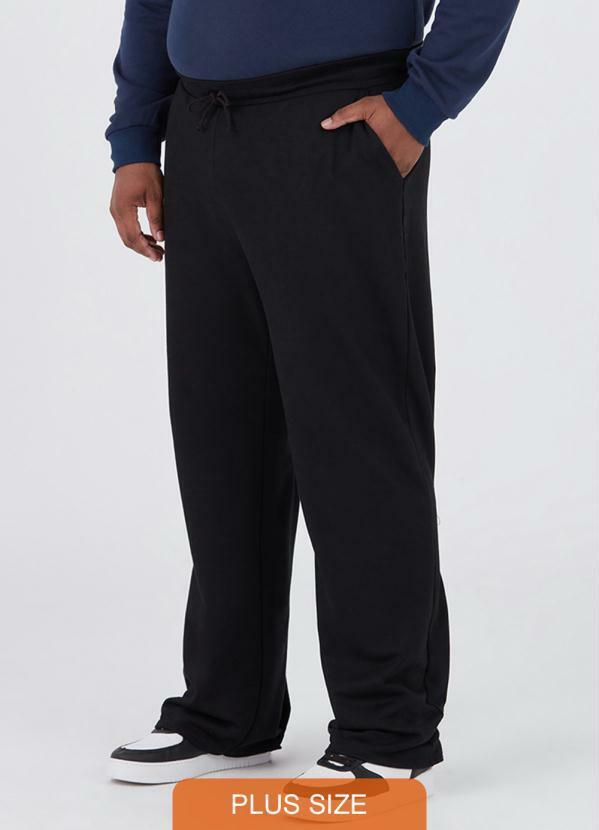 Malwee Plus - Calça Reta Moletom Plus Size Masculina Preto