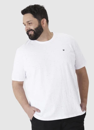 Malwee - Camiseta em Botonê Masculina Plus Branco - MALWEE