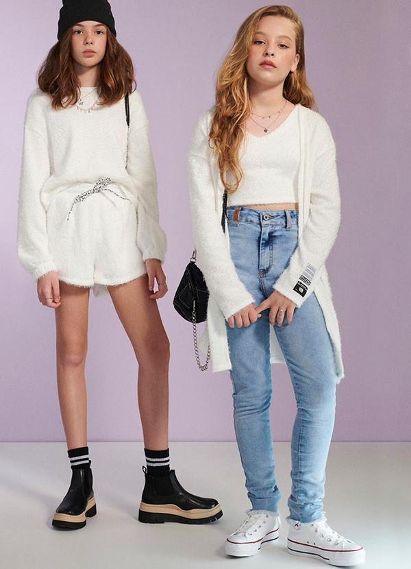 I Am - Regata Cropped de Pelinho Branco 2