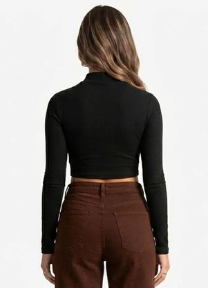 Minty - Blusa Longa Molecotton e Rebites Preto - MINTY