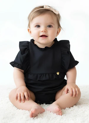 Amada - Body Mc com Gola Alta Franzida  Preto - AMADA