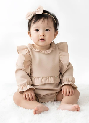 Amada - Body com Gola Alta Franzida Bege - AMADA