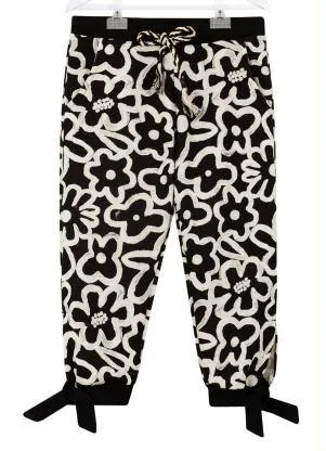 Fábula - Calça de Moletom Blume Preto - FÁBULA