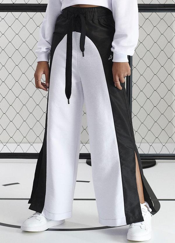 I Am - Calça Tactel com Moletom Preto