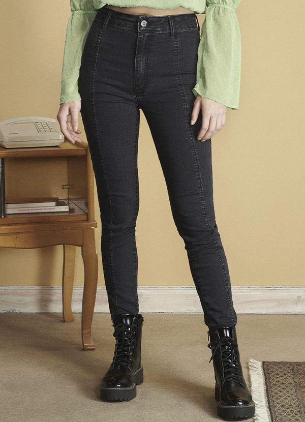 Authoria - Calça de Sarja Preto