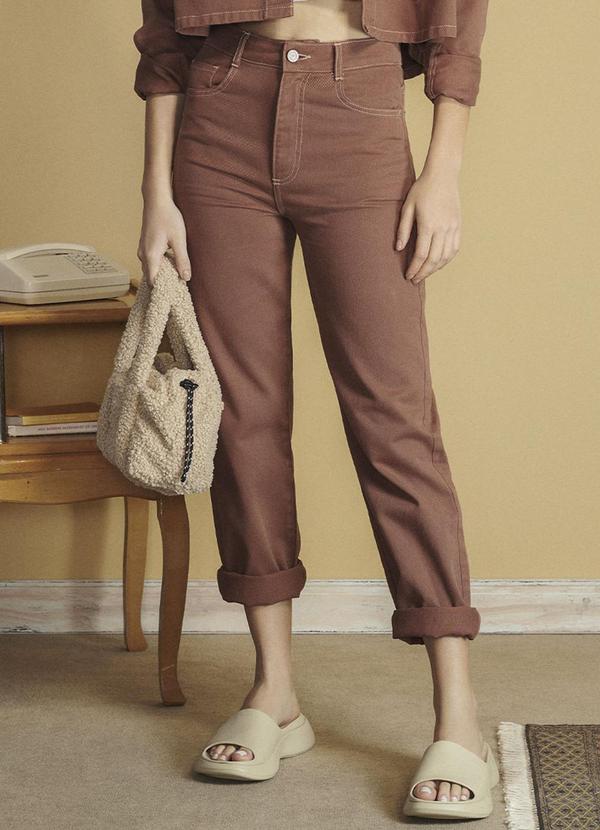 Authoria - Calça Feminino de Sarja Marrom