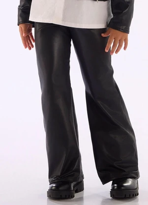 Quimby - Calça Flare em Cirrê Preto - QUIMBY