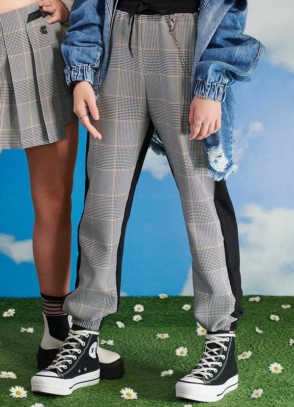 I Am - Calça Teen com Estampa Xadrez Preto