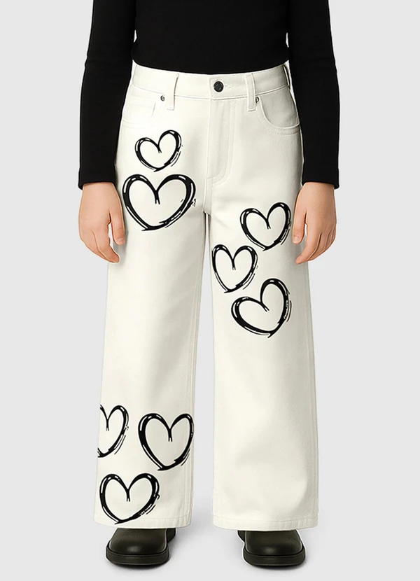 Carinhoso - Calça Wide Leg em Sarja Corações Off White