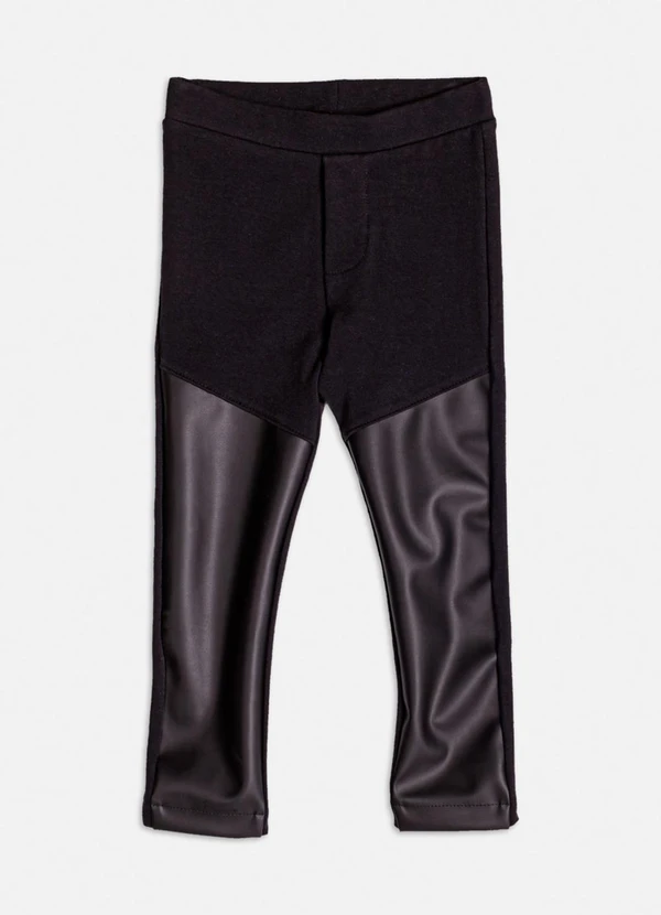 Momi - Legging Preta Montaria com Recorte Preto