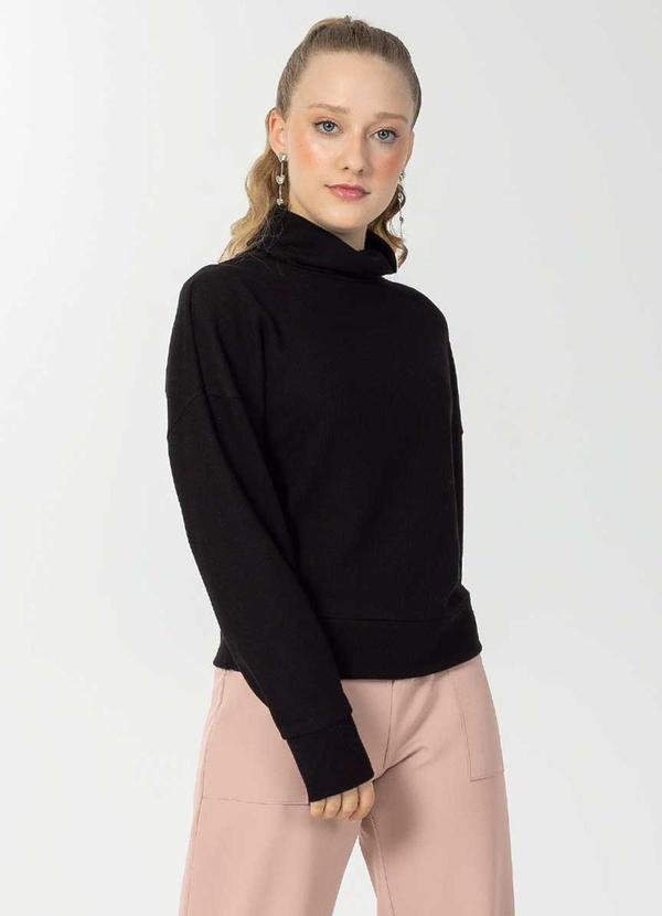 Bjoe - Blusão Feminino com Gola Estilosa Preto