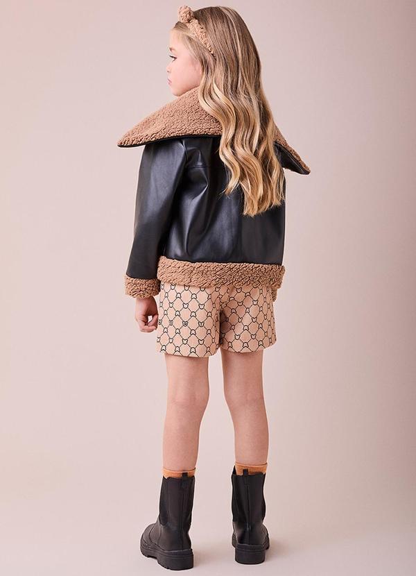 Momi - Jaqueta Fake Leather Pelinhos Preto 4