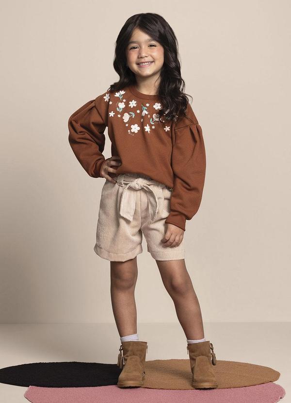 Milli e Nina - Conjunto Blusão Tricot e Short Saia Marrom