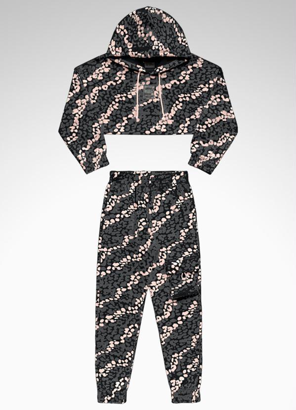 Playground - Conjunto Casaco Cropped e Short Preto