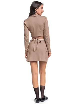 Gloss - Conjunto com Blazer e Short-Saia Marrom - GLOSS