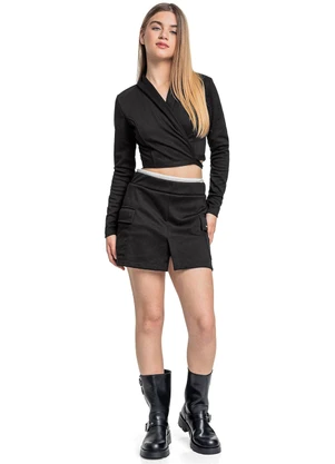 Gloss Conjunto com Blazer e Short-Saia Preto