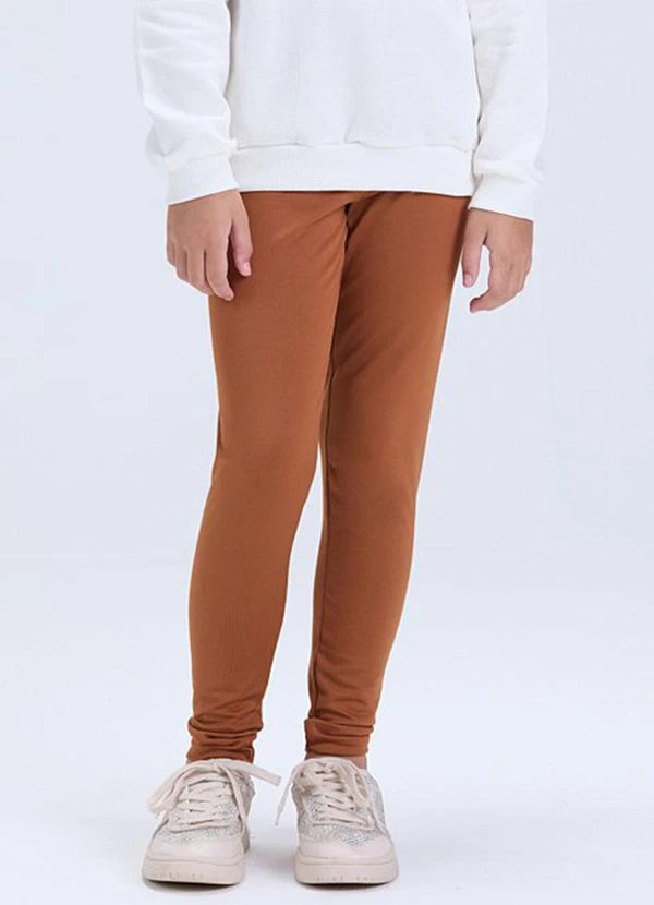 Vida Costeira - Conjunto com Capuz e Pingente Off White 3