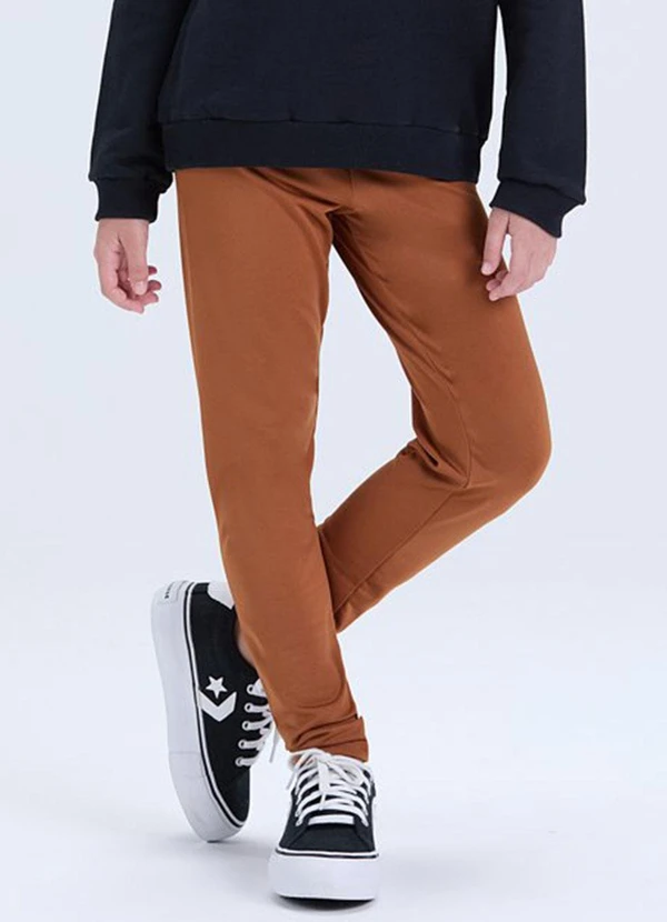 Vida Costeira - Conjunto de Moletom com Babado em Tule Preto 3