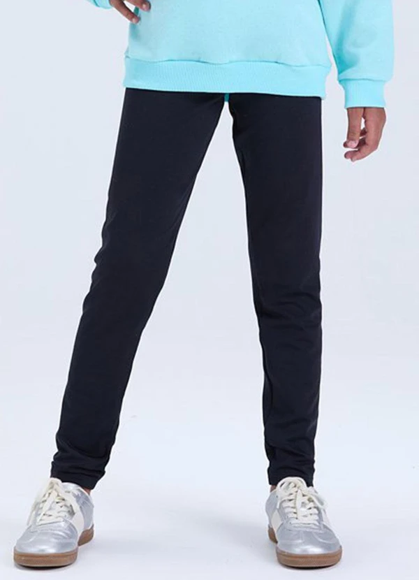 Vida Costeira - Conjunto de Moletom com Capuz e Pingente Azul 3