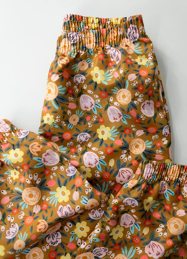 Laluna - Conjunto Feminino Corta Vento Florzinhas Ocre 5