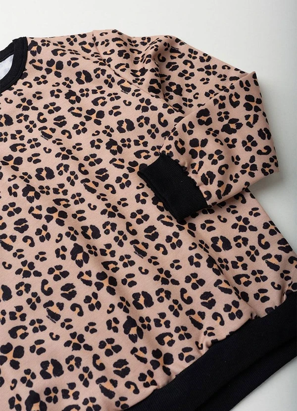 Vida Costeira - Conjunto Feminino de Moletom Oncinha Preto 5