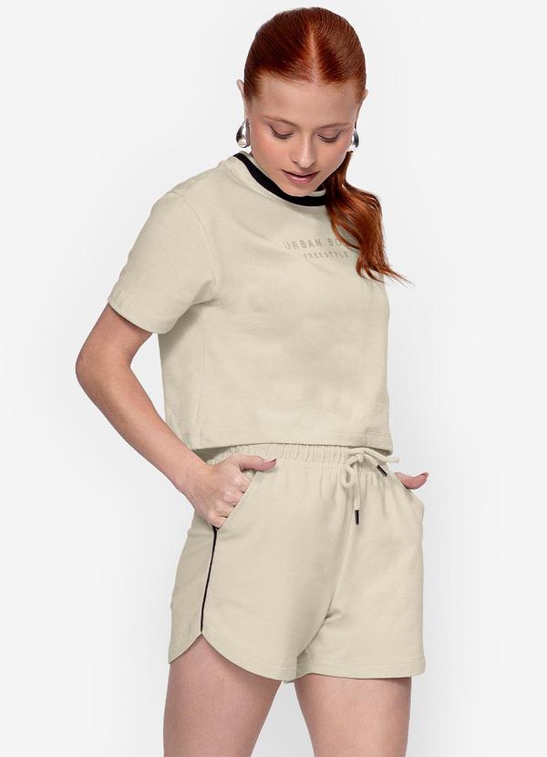 Minty - Conjunto Blusa com Shorts Moletinho Bege