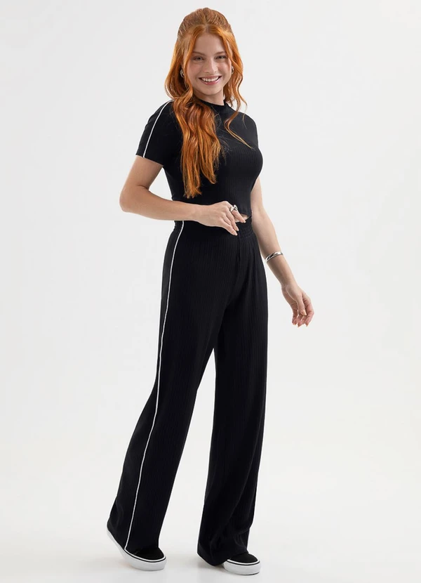Cativa You - Conjunto Blusa e Calça em Canelado Preto