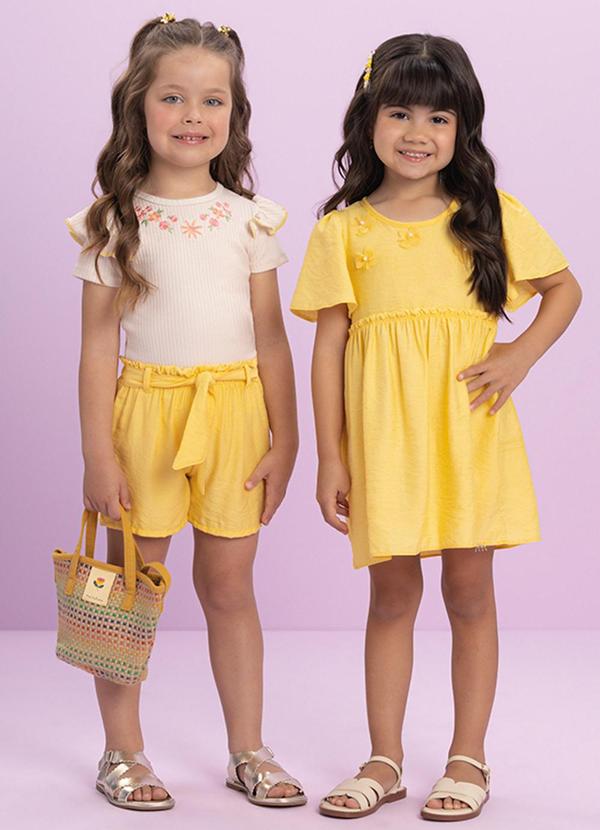 Milli e Nina - Conjunto Blusa e Shorts em Poliamida Amarelo 2