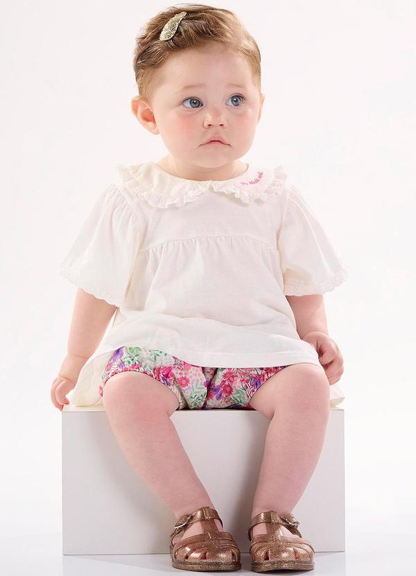 Up Baby - Conjunto para Bebê Bata e Calcinha Bege