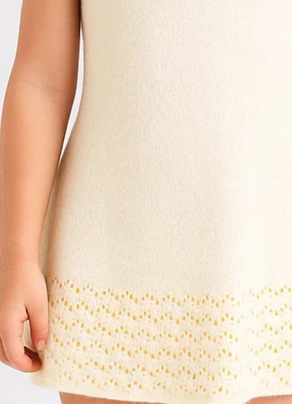 Doce Tom - Vestido em Tricot com Detalhe Vazado Off 4