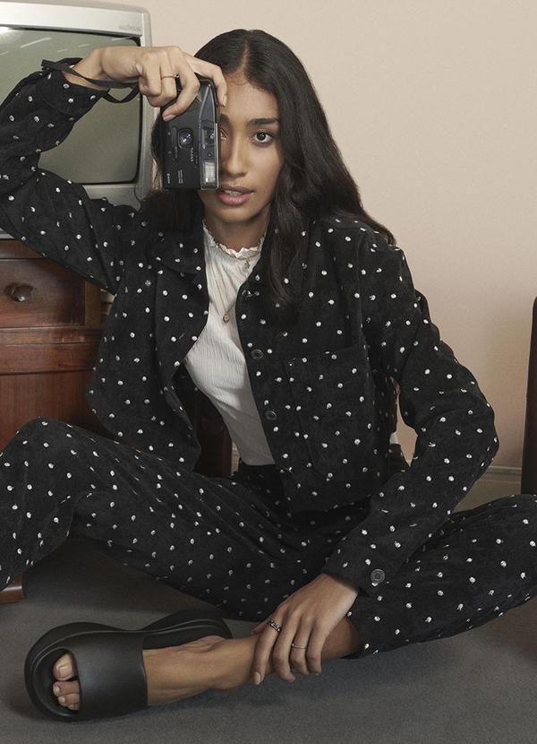 Authoria - Jaqueta Feminino de Veludo com Poá Preto 3