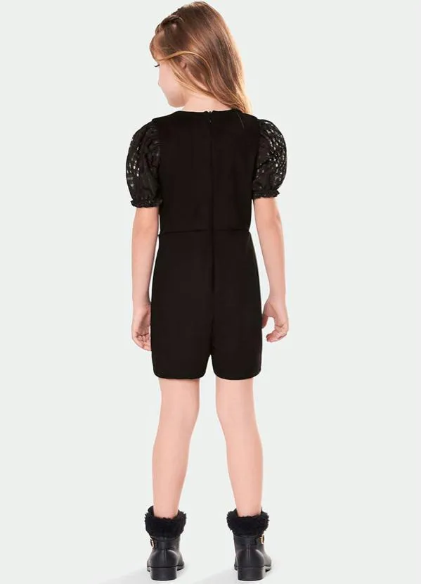 Marisol - Macaquinho Suede Manga Curta Menina Preto 2