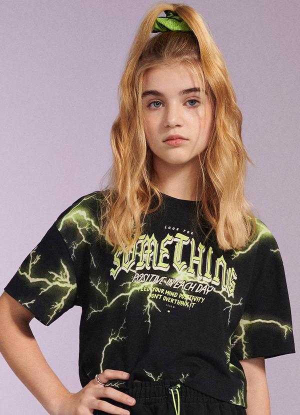 I Am - Blusa Feminino com Estampa de Raios Preto