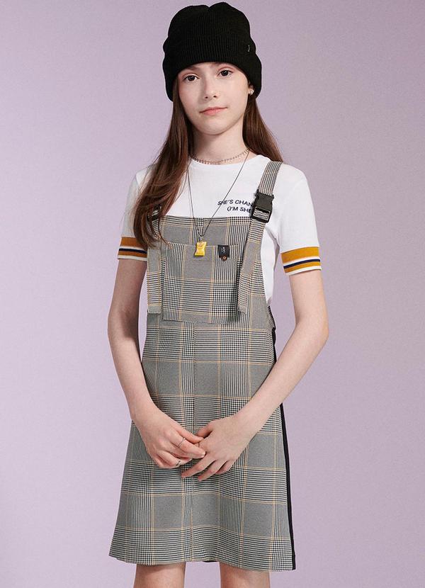 I Am - Jardineira com Estampa Xadrez Preto 1