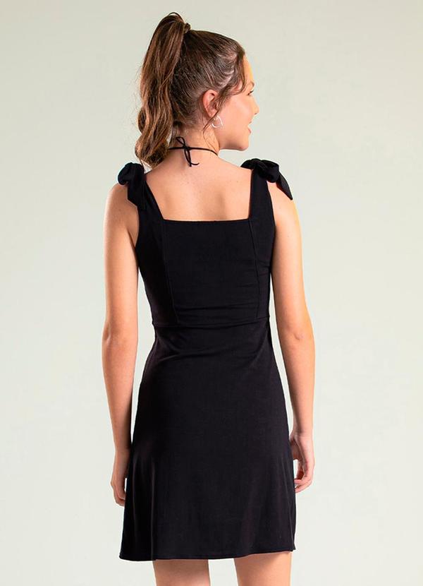 Cativa Teen - Vestido Curto em Viscose Preto 2