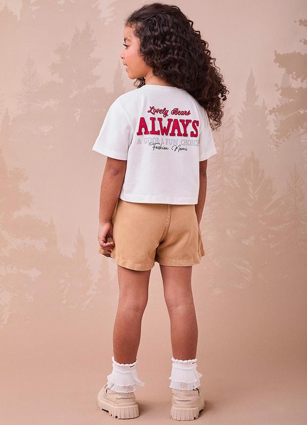 Momi - Short Saia de Sarja com Pregas Bege 4