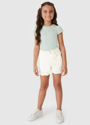 Carinhoso - Shorts Mom Cintura Alta em Sarja Off White - CARINHOSO