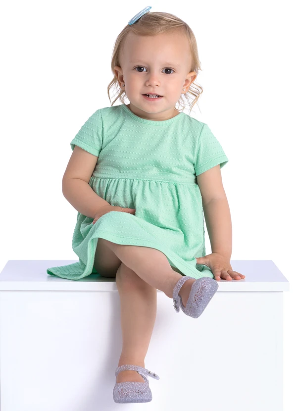 Duduka - Vestido Básico com Etiqueta e Enfeite Verde