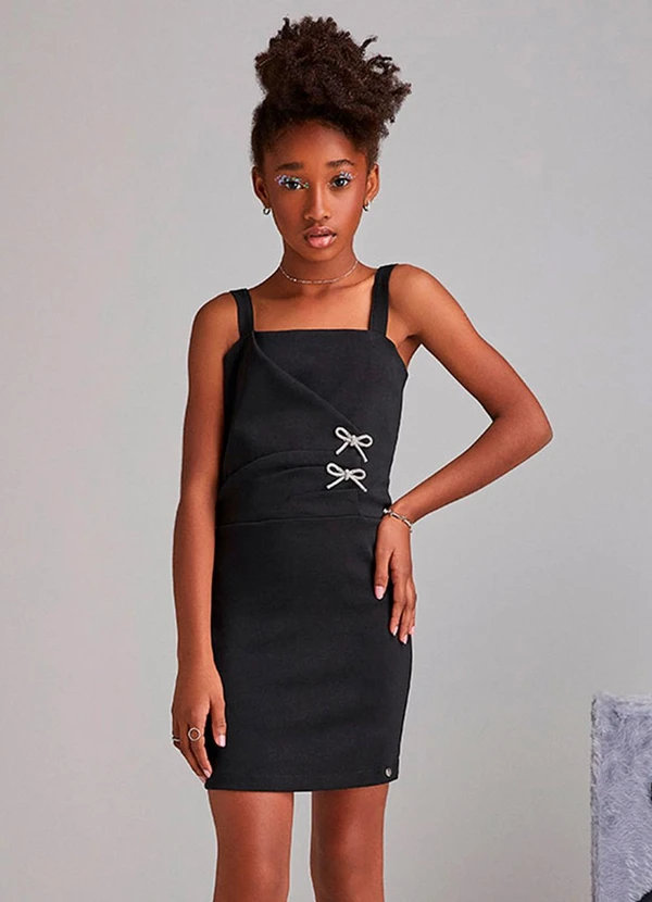 I Am - Vestido Black com Laço Preto