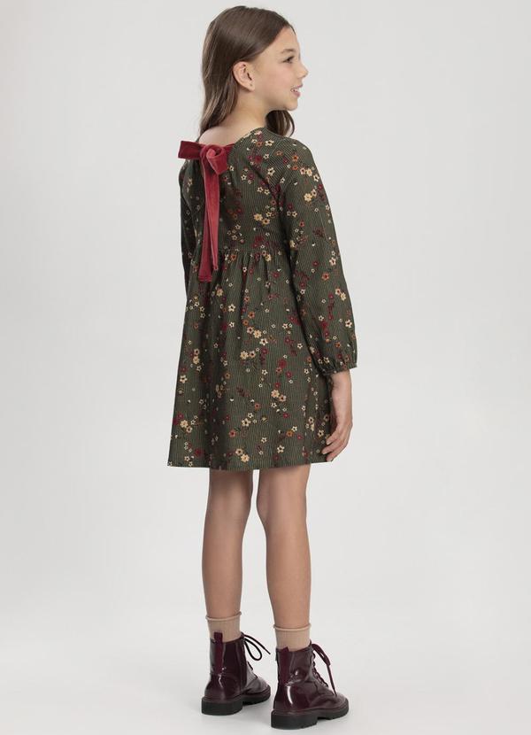 Alakazoo - Vestido Curto em Tecido Veludo Verde 2