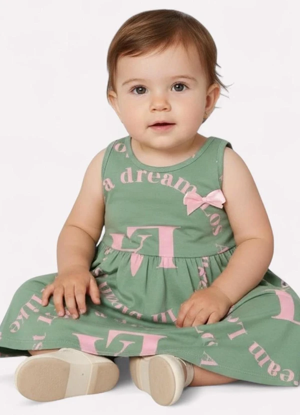 Kyly - Vestido Infantil Menina Evasê Lettering Verde 2