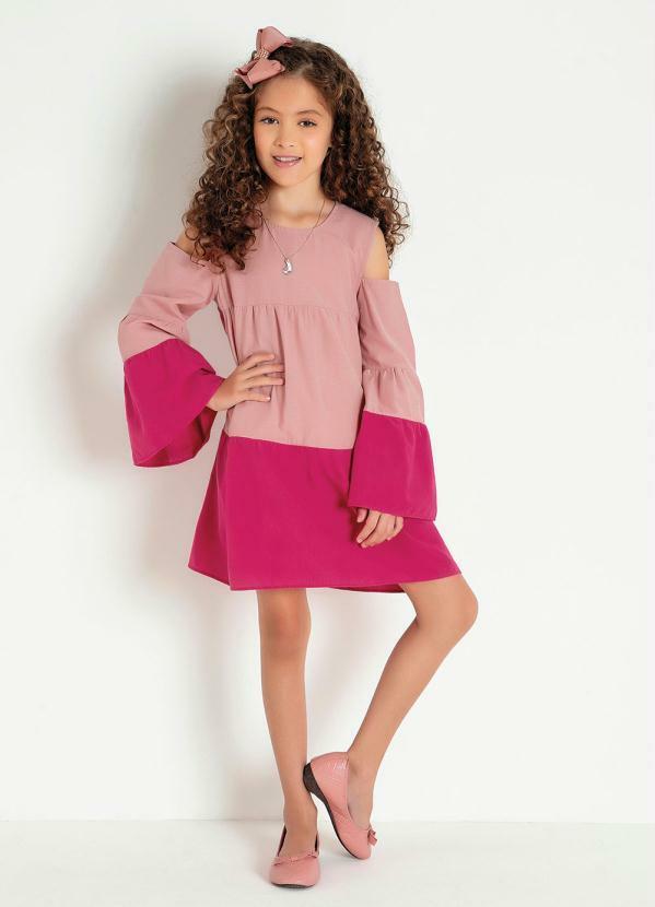 Queima Estoque - Vestido Infantil Rosa com Mangas Evasê 3