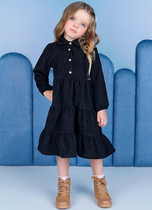 Momi - Vestido Midi de Manga Longa Preto