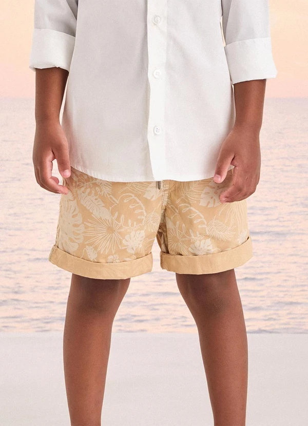 Youccie - Bermuda de Sarja com Folhagens Bege
