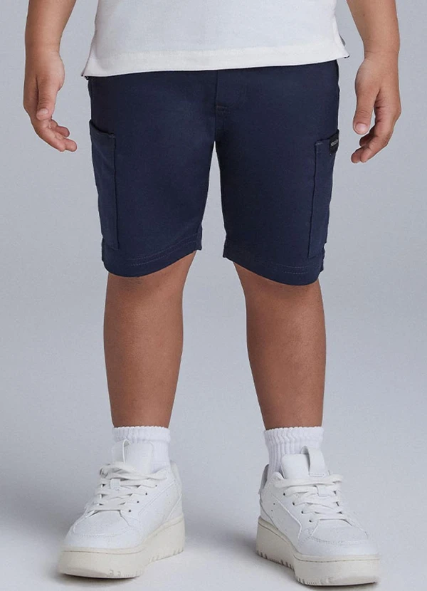 Youccie - Bermuda de Sarja Marinho Preto